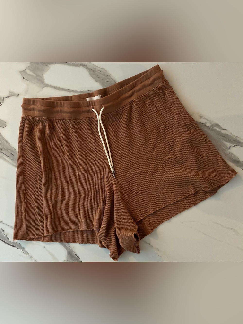 MATE the Label Waffle-Knit (XL) Shorts High-Waist Drawstring Brown Caramel